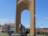 Памятник великому армянскому французу - Шарлю Азнавуру